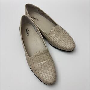 Trotters Bone Cream Woven Slip On Flat Loafers Women's Size 10.5